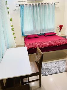 AVSs LAVISH 2BHK FURNISHED APARTMENT