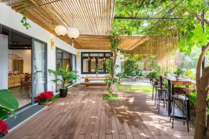 Man Villa -Sunset Outdoor Jacuzzi 8min to Oldtown