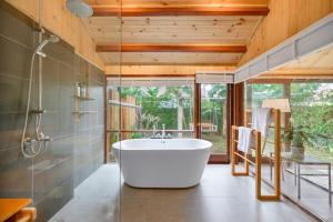 Villa de Exotica - Vesta Collections