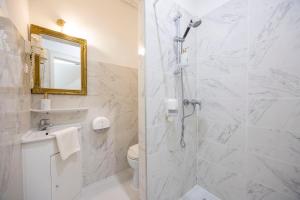 Exclusive Private Residence in the Center of BP w 4BEDRMS, 4 BATHRMS