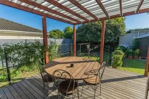 Charming Three Bedroom Home - Glendinningvale