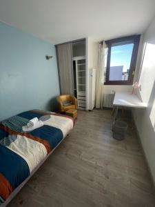 Appartements Appartement 5 chambres proche de toute commodite : photos des chambres