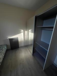 Appartements Appartement 5 chambres proche de toute commodite : photos des chambres