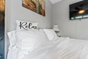 Stylish Studio Suite Near Downtown - Eagle River