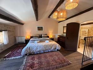 Villas BERGERIE renovee avec piscine chauffee et terrain cloture : photos des chambres