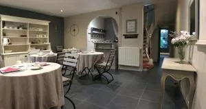 圣耶弗酒店 - 埃德尔河畔拉沙佩勒