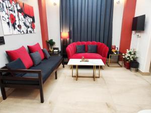 Air Purifier - Sun-lit 1BHK Suite with big kitchen 9