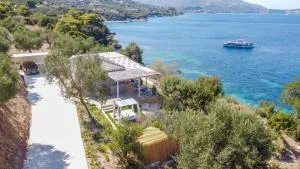 Beach Villa Cavo- with private sea access - Marathias