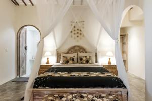 Madeira Javanese Joglo, Jimbaran