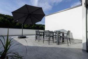 Apartment Dalgona Delux