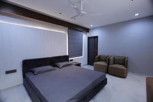 Woodlands Apartment 501 - Fully Furnished Luxury Apartment