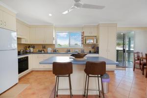 Oasis On Rice Street Upstairs