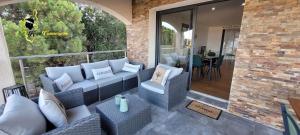 O SOHNO 4 pers vue Mer Piscine