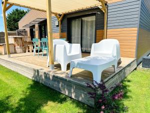 Maisons de vacances Gites-domainedupin, cottage Bain Nordique PRIVE : photos des chambres