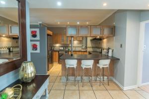 Endless Summer Coastal Condo