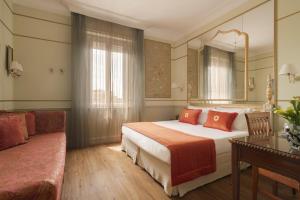 Triple Room room in Hotel Degli Aranci