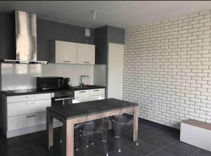 Appartements T2 moderne sud Aix en Provence : photos des chambres