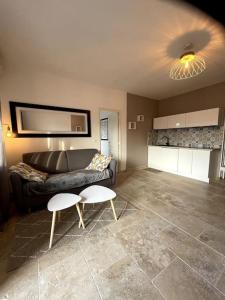 Appartements CONFORTABLE T2, PARKING PRIVE dans RESIDENCE SECURISEE : photos des chambres