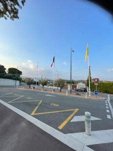 Appartements CONFORTABLE T2, PARKING PRIVE dans RESIDENCE SECURISEE : photos des chambres