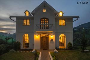 EKOSTAY - Winterfell Chalet Villa