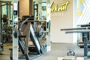 Fully Loaded Best Facilities Nicest Apartment c121