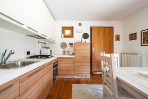 Dolomiti Cortina Chalet con parcheggio - Caldo e accogliente trilocale