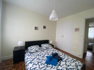 Appartements Beau T3 a proximite du centre, 2 ch, 3 lits : photos des chambres