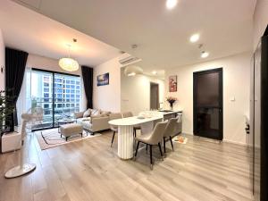 CĂN HỘ 2PN2WC MASTERI VIEW HỒ BƠi CHILL