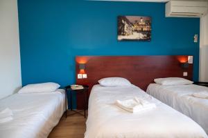 Hotels Initial by Balladins Lyon Villefranche-sur-Saone : Chambre Triple