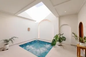Mint Villa with Jacuzzi Pool - 亚依淡