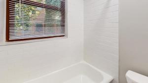 Lennox C101 Perfect & Peaceful Studio Apt