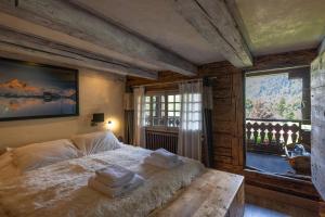 Chalets Chalet authentique luxe piscine : photos des chambres