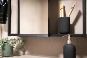 EasyTree 4P Switch TV