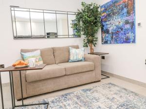 2A Salubrious Terrace