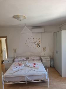 Apartmani Milenko Lubenice 