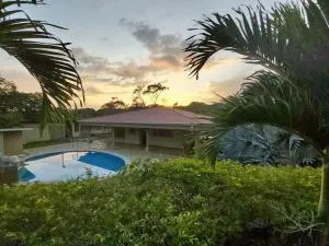 Quinta Alfa - Esparza