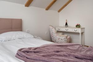 Mountain Houses Volta