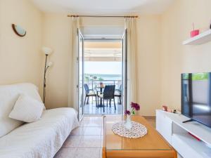 Apartment Daria 3 by Interhome