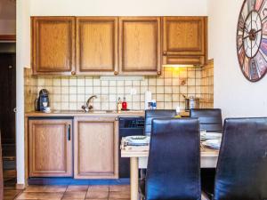 Apartment Ambassador II Apt 13 by Interhome