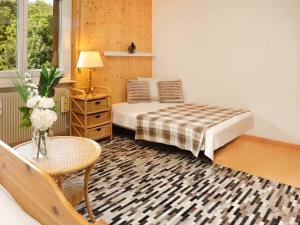 Apartment Belmont Ouest 75 by Interhome