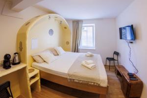 Plutus Apartments and Rooms with free Parking