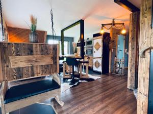 Viking Shelter Zakopane with jacuzzi