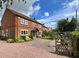 Birch House B&B - 伍德哈尔温泉水疗