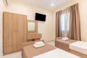 villa vasillis-heated swimming pool with infinity view