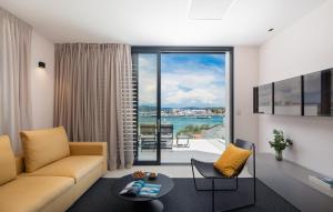 Lovely Apartment In Betina With Wifi