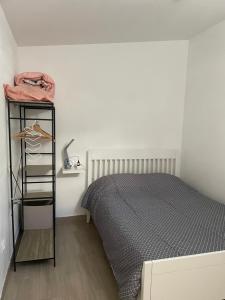 Appartements Dependance 3 pieces Toulon : photos des chambres