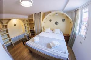 Plutus Apartments and Rooms with free Parking