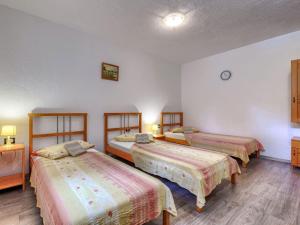 Apartment Vinka by Interhome 