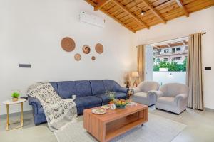 SaffronStays Bourbon - 2BR luxury villa with garden, BBQ, bonfire & valley views near Naukuchiatal & Bhimtal Lake