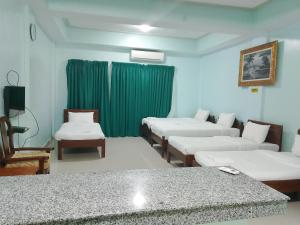 Nassim Hotel and Beach Resort